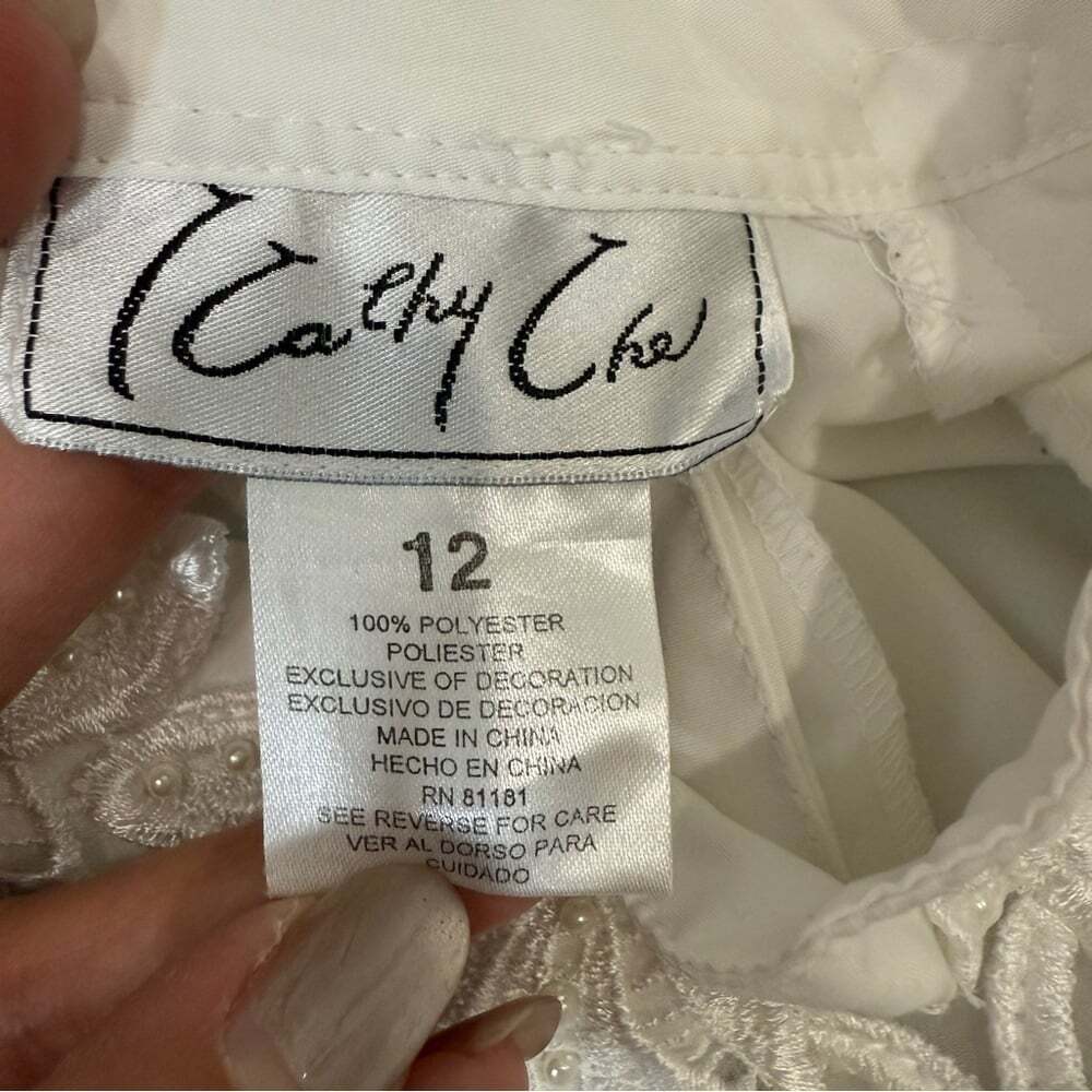 Kathy Che Vintage Pure White Blouse with High Neck and Elegant Lace Detail - Picture 15 of 16